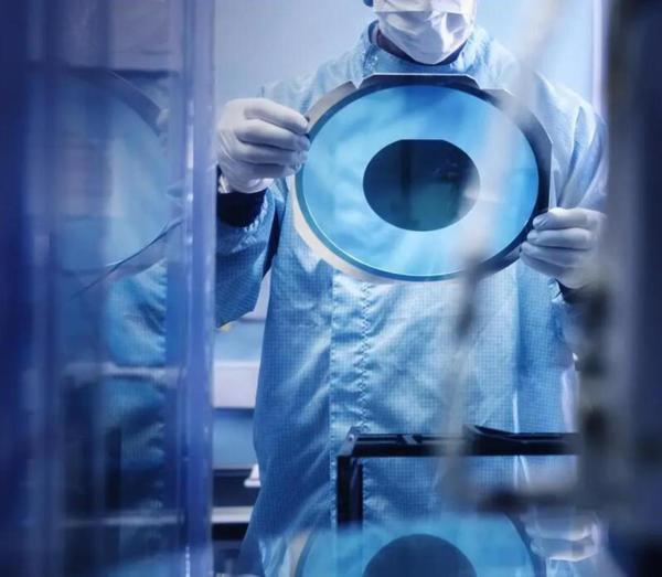 芯片產能轉向東南亞傳言頻發，上海代工廠稱6月數據將證實產能穩固